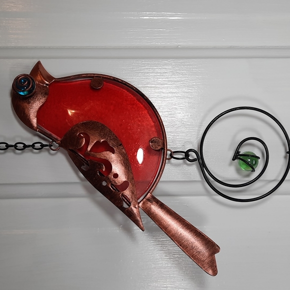 Bird Garden Bell Suncatcher Red Feather Outdoor Garden Yard Art Accent Gift NEW - Picture 3 of 8